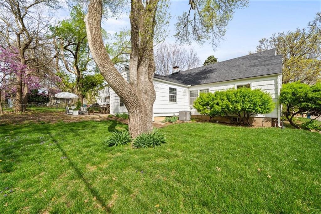 2705 W 73rd Street Property Photo 27
