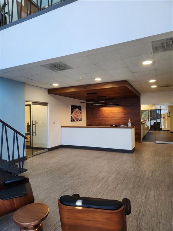 3770 Broadway Boulevard Property Photo 2