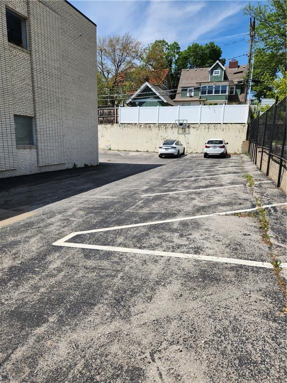 3770 Broadway Boulevard Property Photo 17