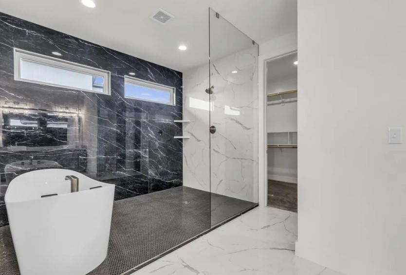 4402 Tee Box Drive Property Photo 6