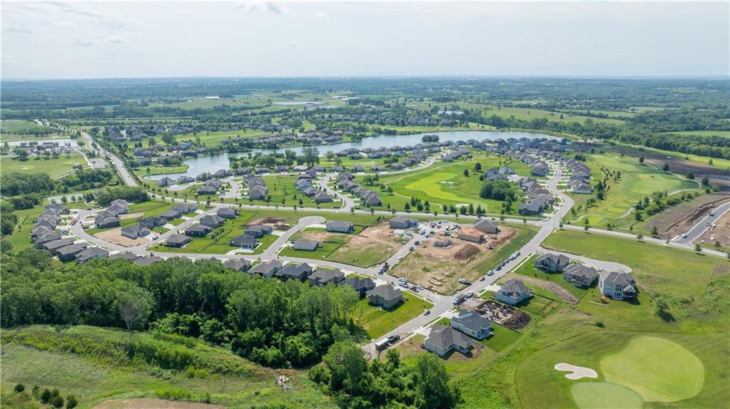 4402 Tee Box Drive Property Photo 12