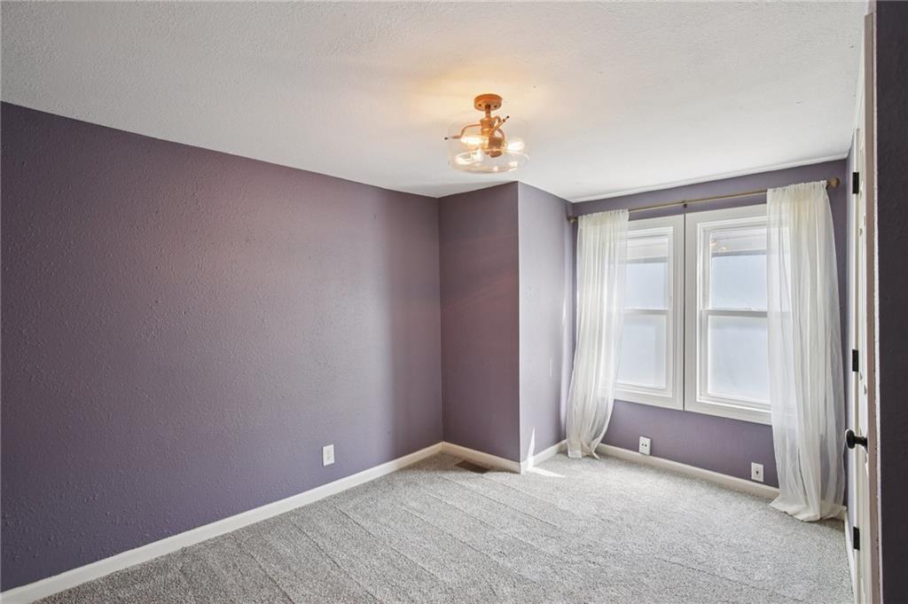 823 S Tremont Avenue Property Photo 11