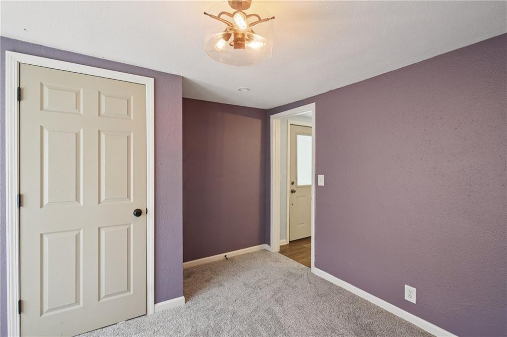 823 S Tremont Avenue Property Photo 13