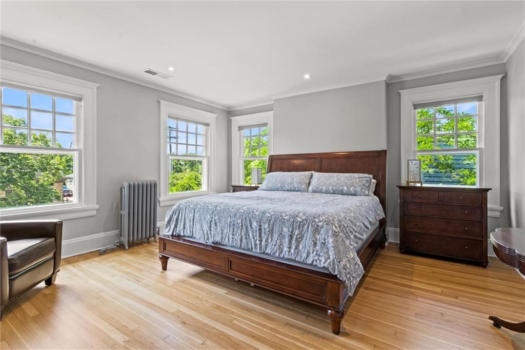 4525 Kenwood Avenue Property Photo 47