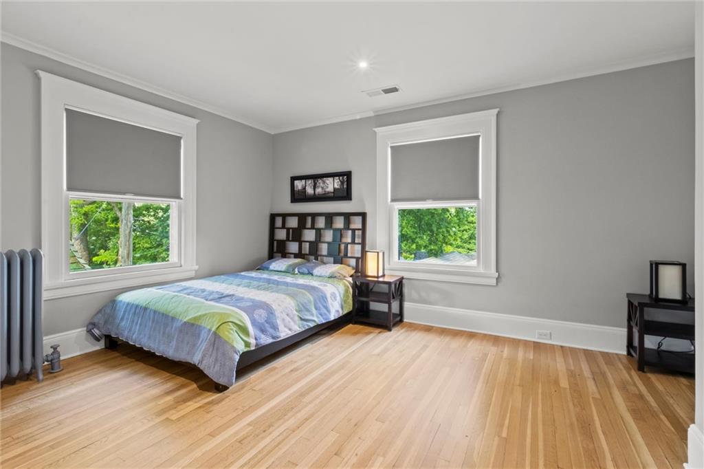 4525 Kenwood Avenue Property Photo 53