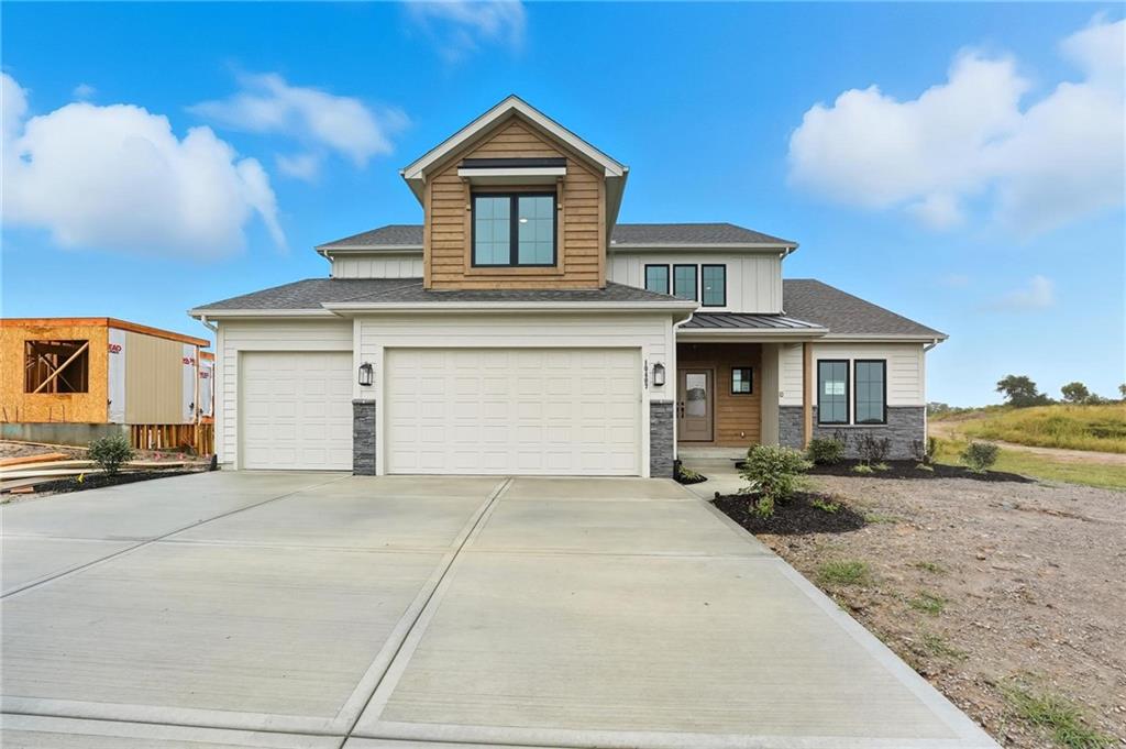 10407 N Liberty Street Property Photo 1