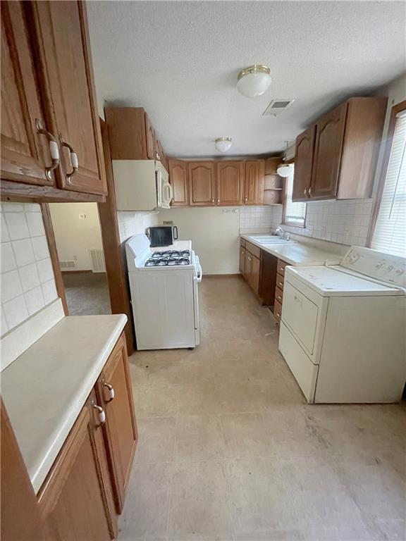 4924 August Lane Property Photo 6