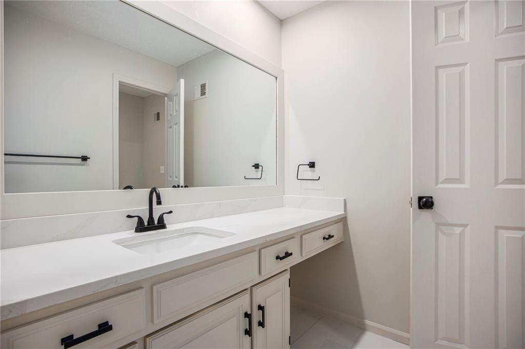 12406 W 129th Street Property Photo 28