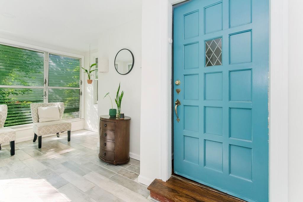 6347 Sni A Bar Road Property Photo 3