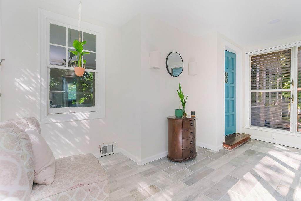 6347 Sni A Bar Road Property Photo 4