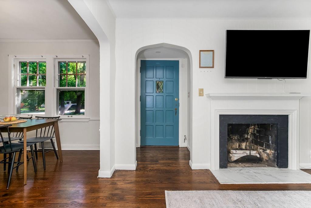 6347 Sni A Bar Road Property Photo 6