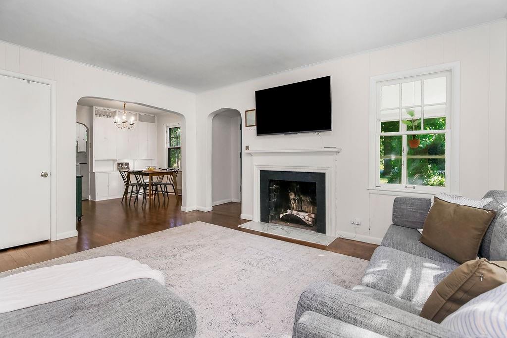 6347 Sni A Bar Road Property Photo 9