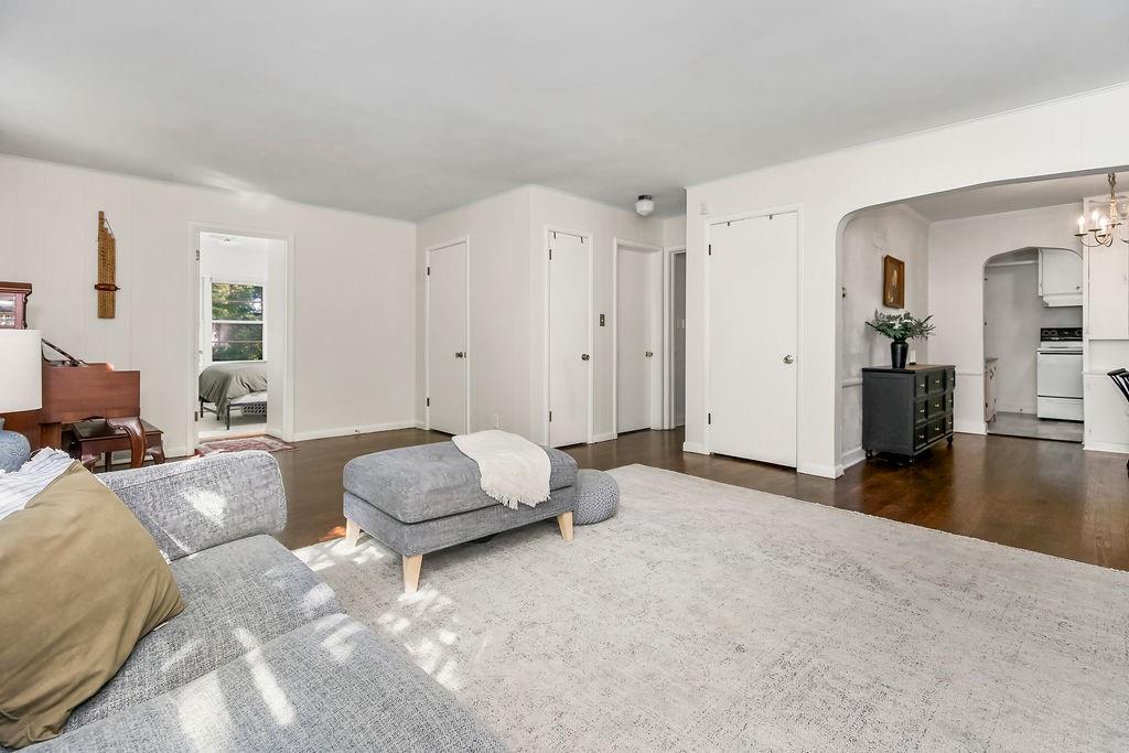 6347 Sni A Bar Road Property Photo 12