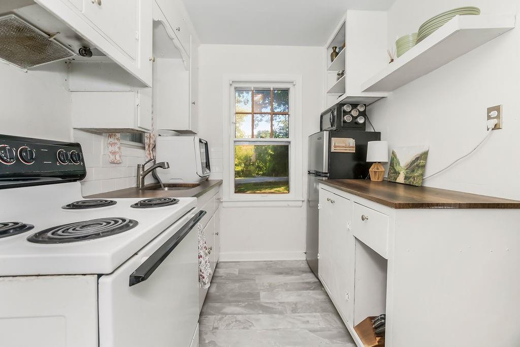 6347 Sni A Bar Road Property Photo 17