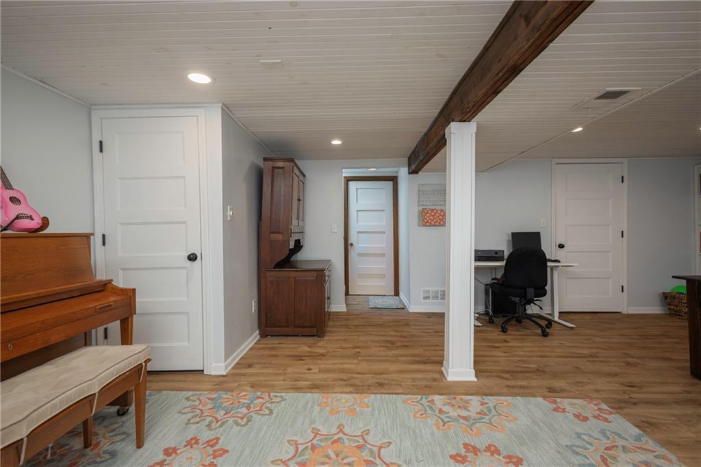 1004 Ne Cedar Street Property Photo 24