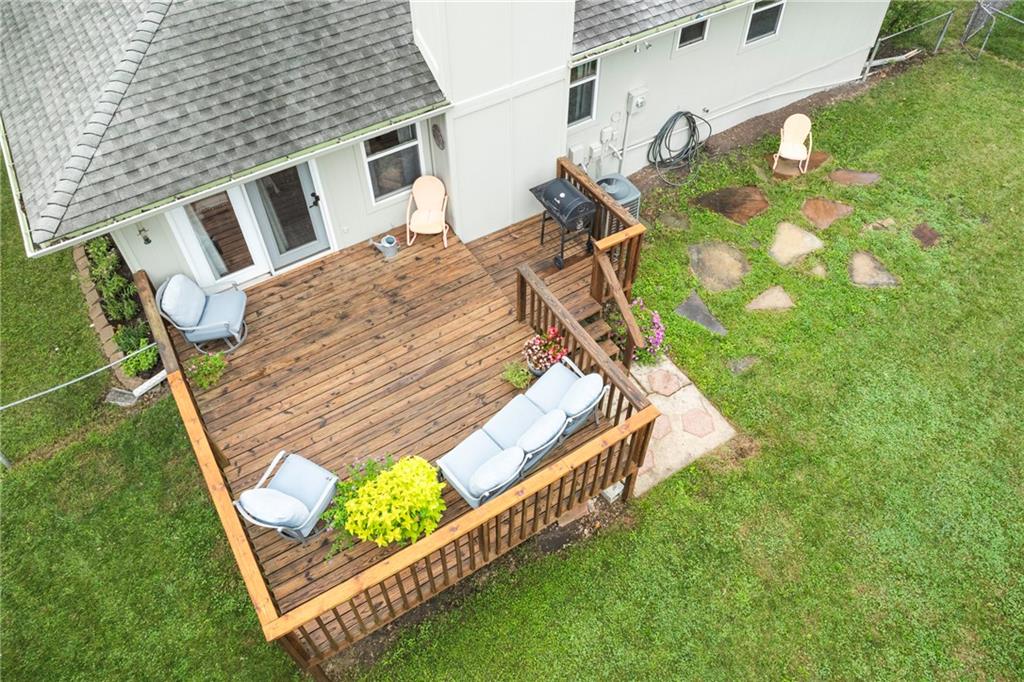 1004 Ne Cedar Street Property Photo 36
