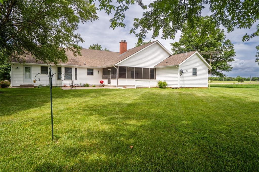 315 E High Street Property Photo 3