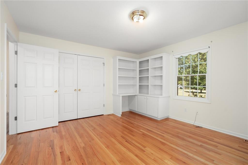 315 E High Street Property Photo 14