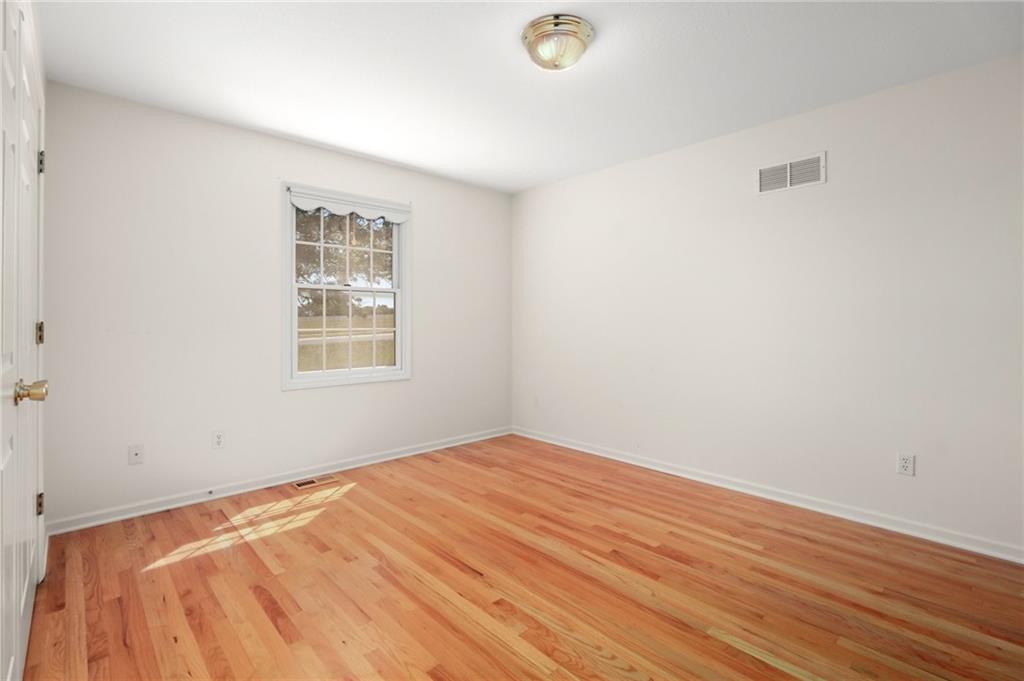 315 E High Street Property Photo 18