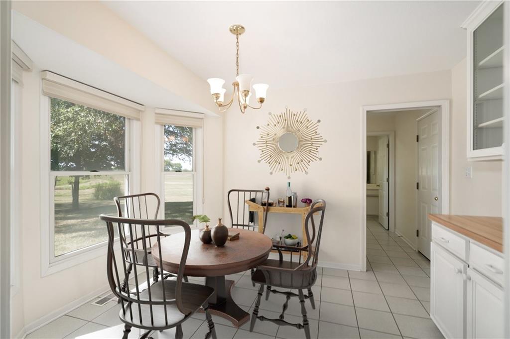 315 E High Street Property Photo 30