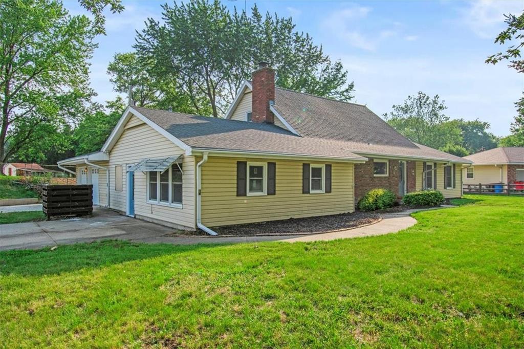 30 Cliff Drive Property Photo 2