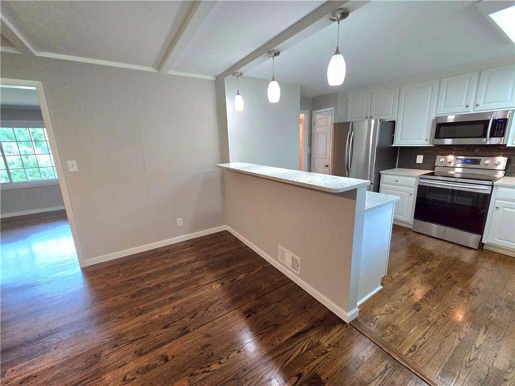 11 W 109th Street Property Photo 4