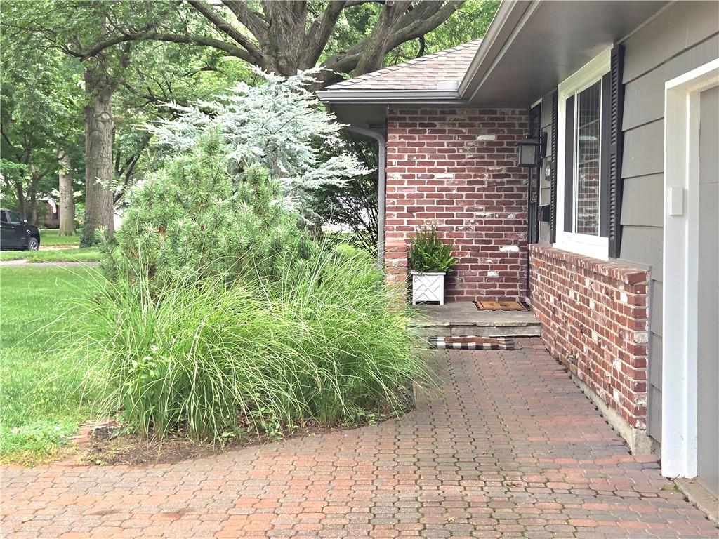 11 W 109th Street Property Photo 27