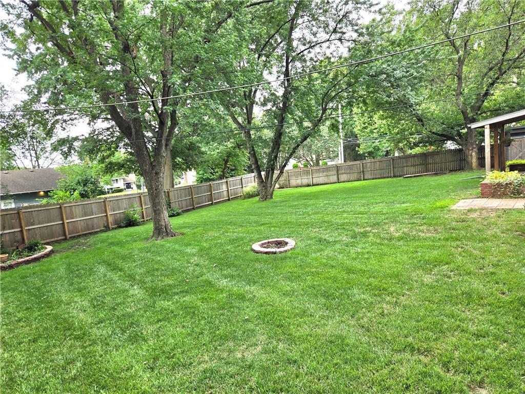 11 W 109th Street Property Photo 28