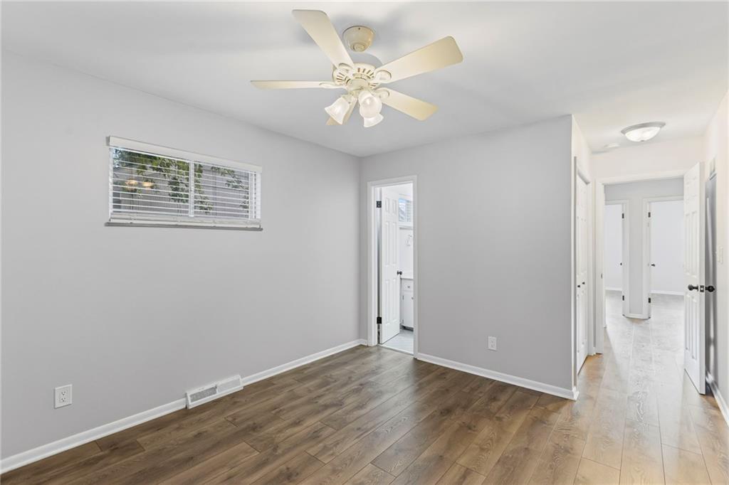 8341 Oak Street Property Photo 18