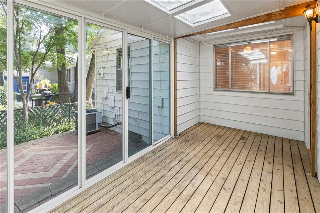8341 Oak Street Property Photo 28
