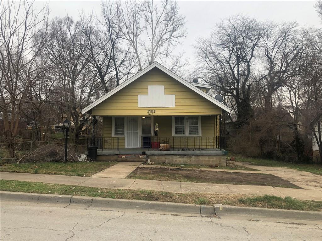 1703 E 50th Street Property Photo 1