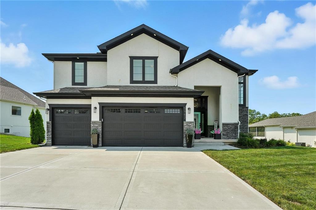 5962 N Oak Creek Court Property Photo 1