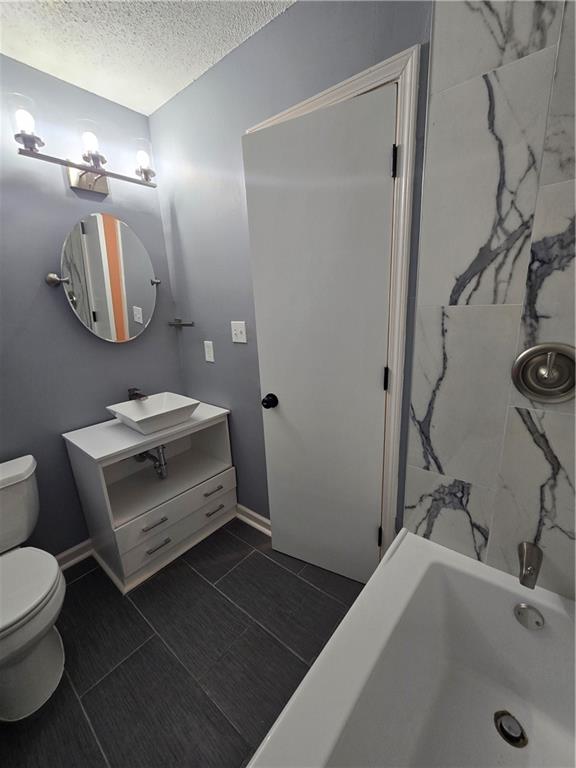 2843 Benton Boulevard Property Photo 10