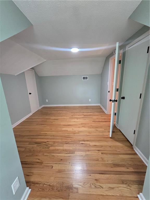 2843 Benton Boulevard Property Photo 12