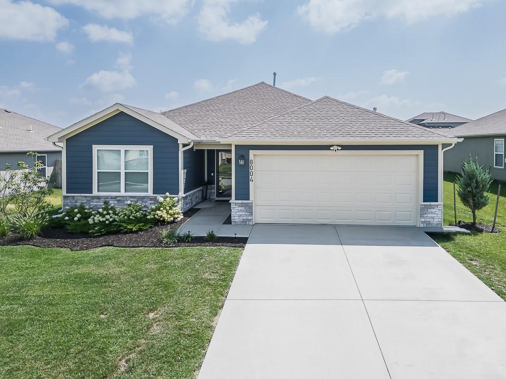8004 SE 6th Street