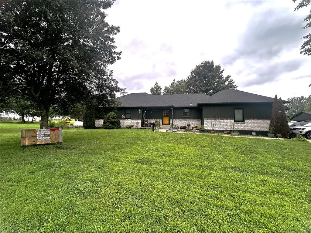 20300 S Beth Lee Drive
