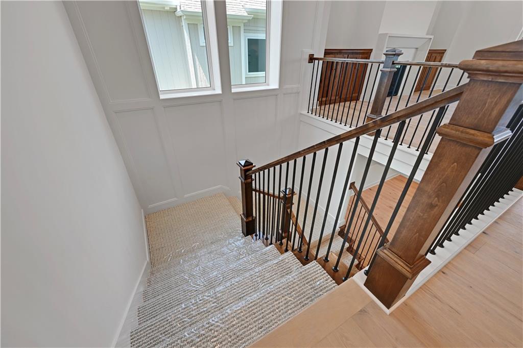 22092 W 94th Terrace Property Photo 25