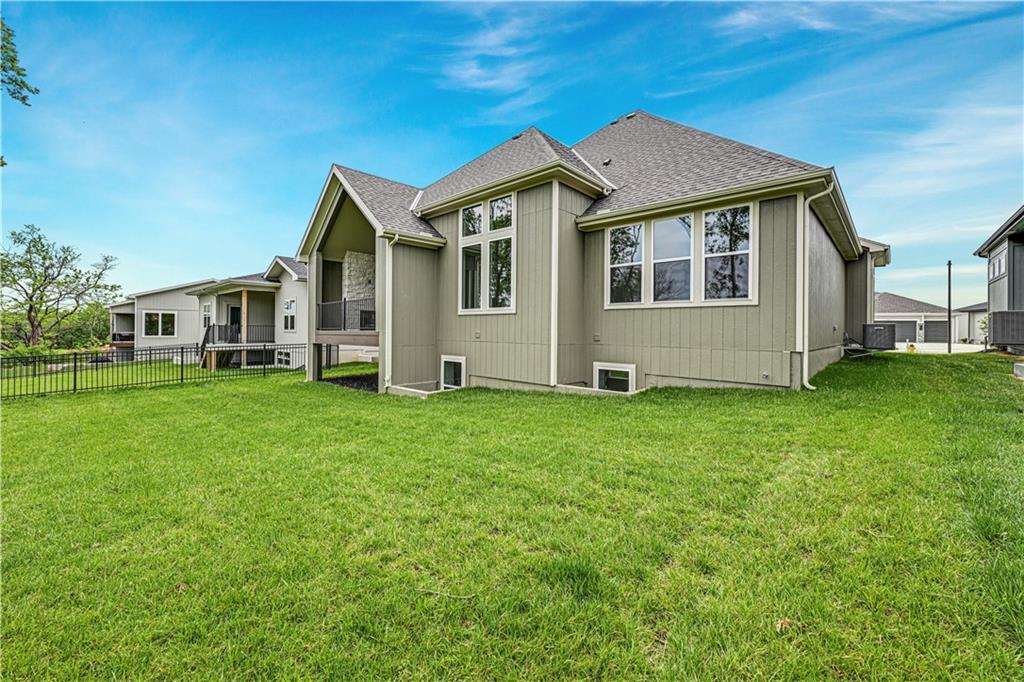 24916 W 98th Place Property Photo 34