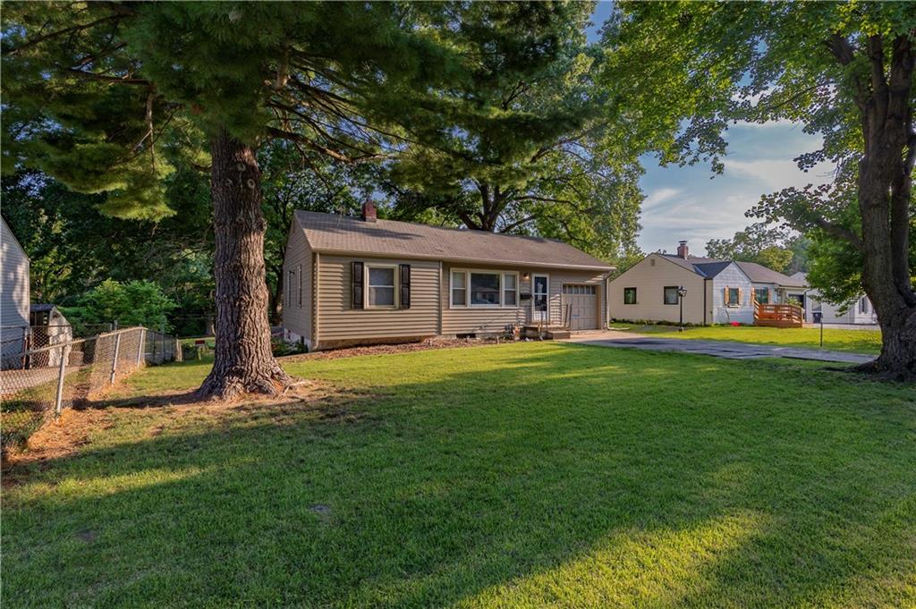 3117 Ne 55th Street Property Photo 1