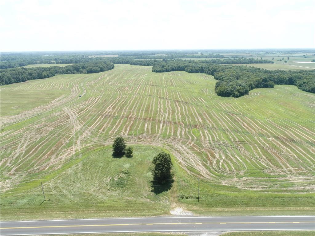 600 E 47 Highway Property Photo