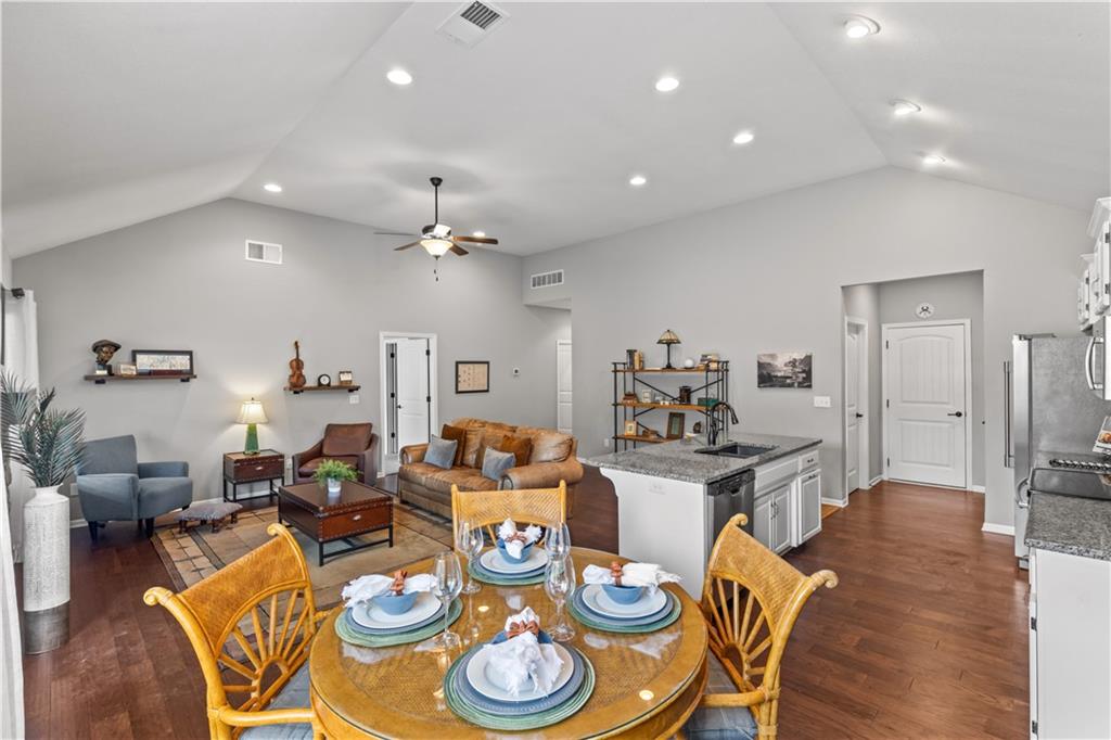 205 Ashmont Drive Property Photo 1
