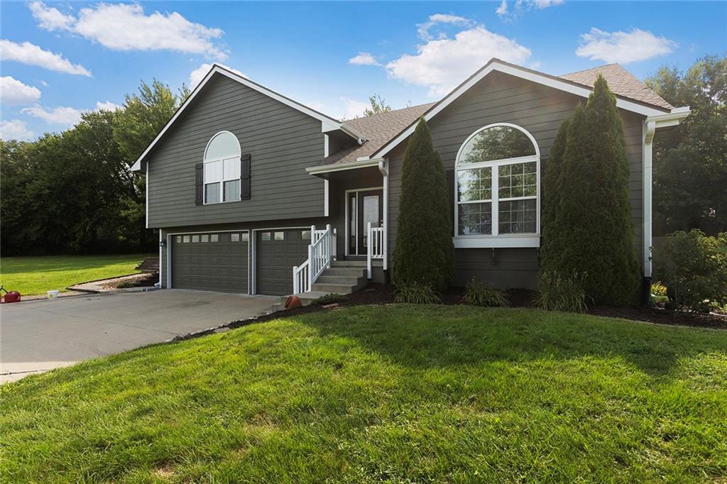15205 Hills Road Property Photo 1