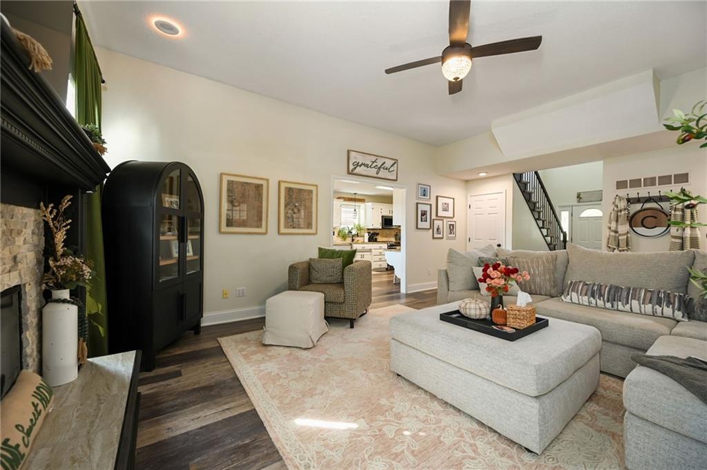 36011 E Gardner Road Property Photo 3