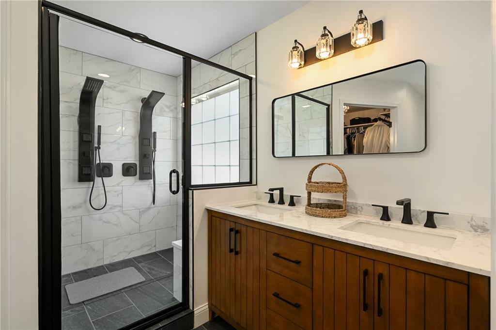 36011 E Gardner Road Property Photo 8