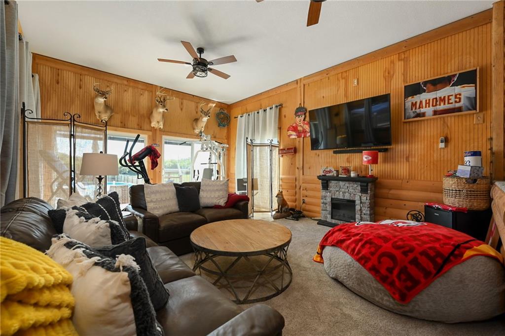 36011 E Gardner Road Property Photo 11