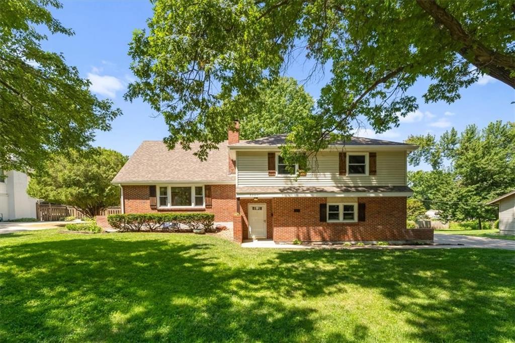 8204 Tomahawk Road Property Photo 1