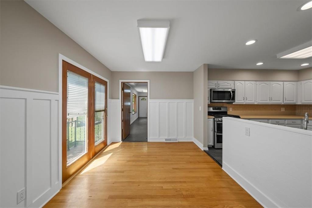 8204 Tomahawk Road Property Photo 9