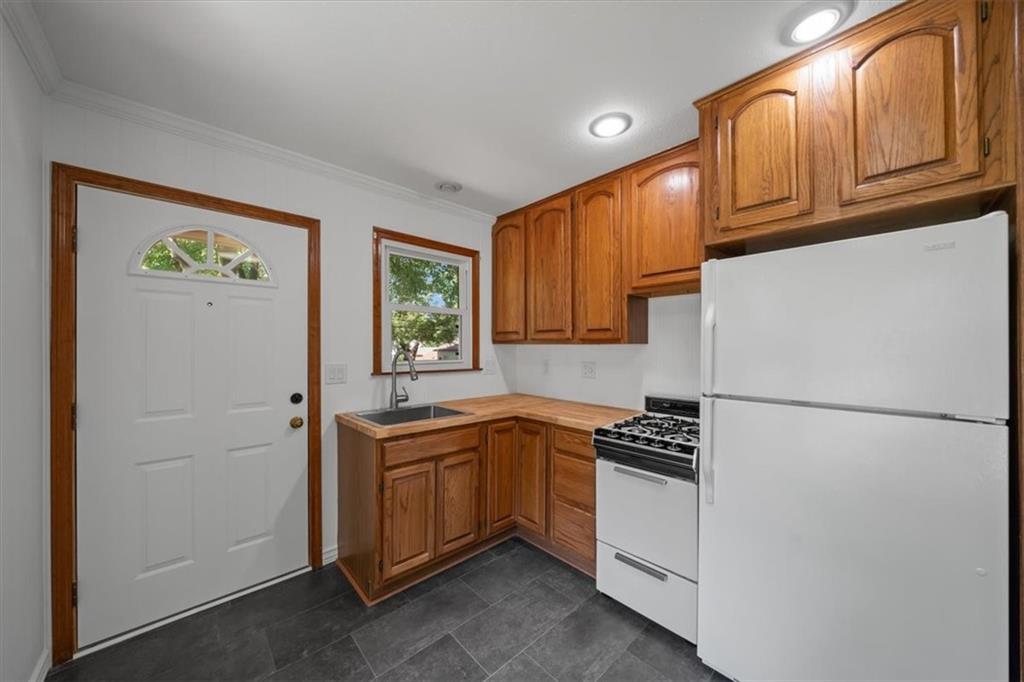 8204 Tomahawk Road Property Photo 20