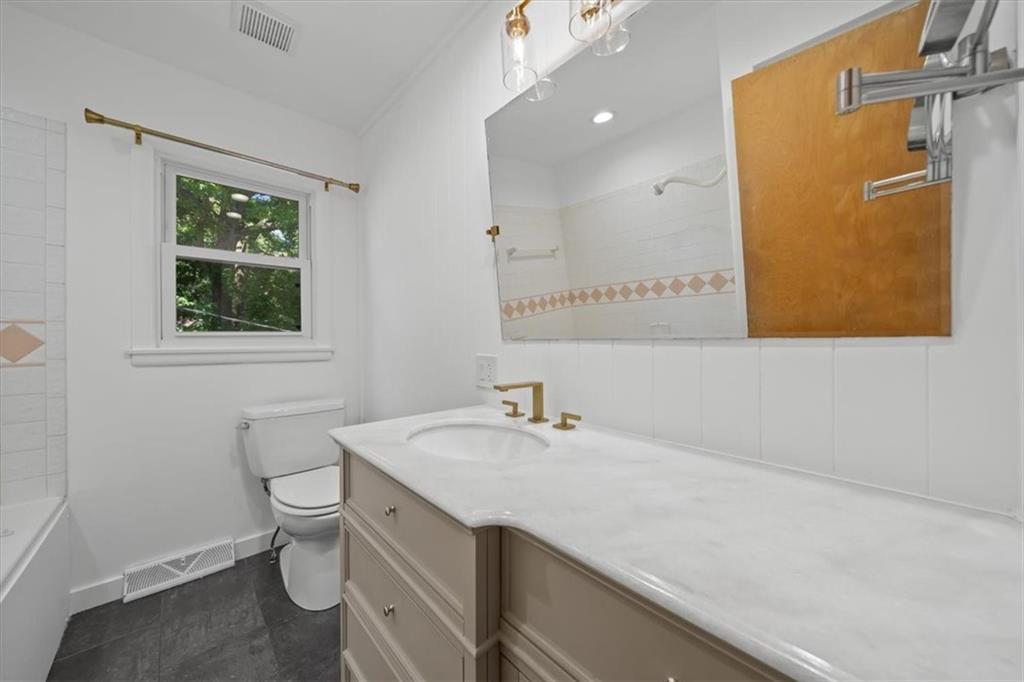 8204 Tomahawk Road Property Photo 31
