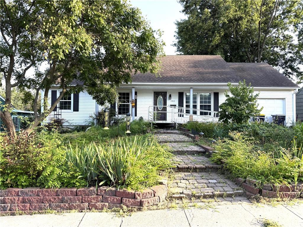 1513 Ne 52nd Street Property Photo 1